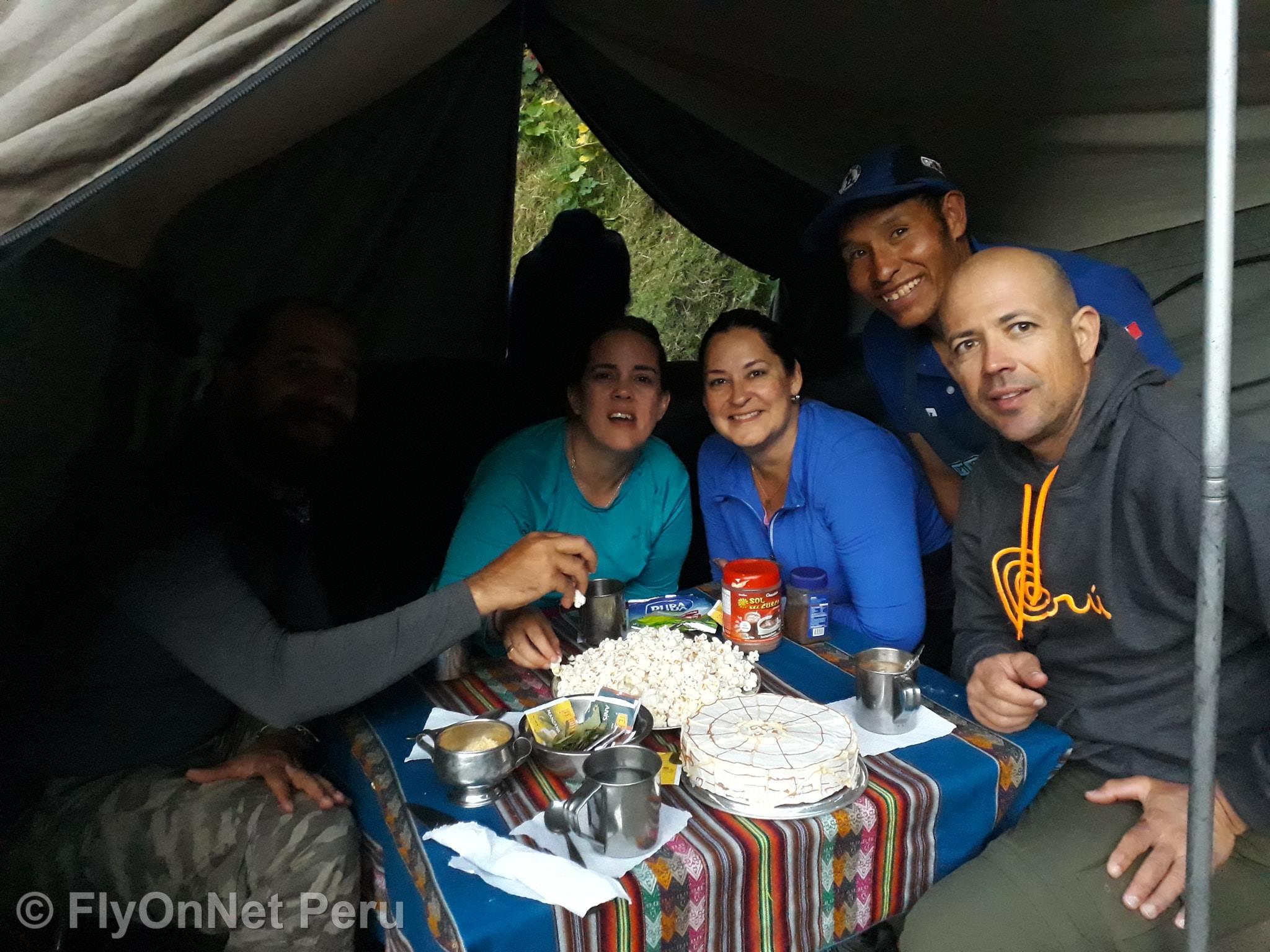 Album photos: Petit-déjeuner durant le trek, Chemin Inca